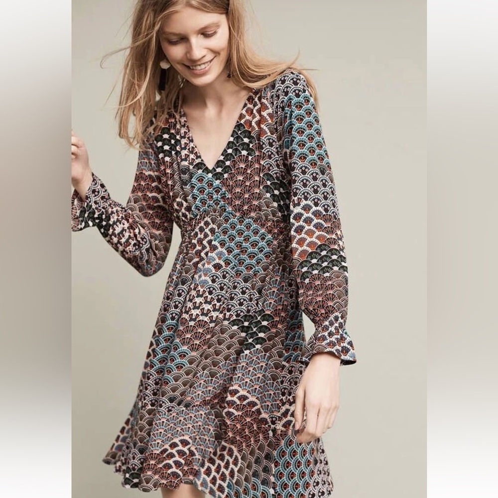 Maeve by Anthropologie Multicolor Scallop-Print V-Neck Long Sleeve Dress